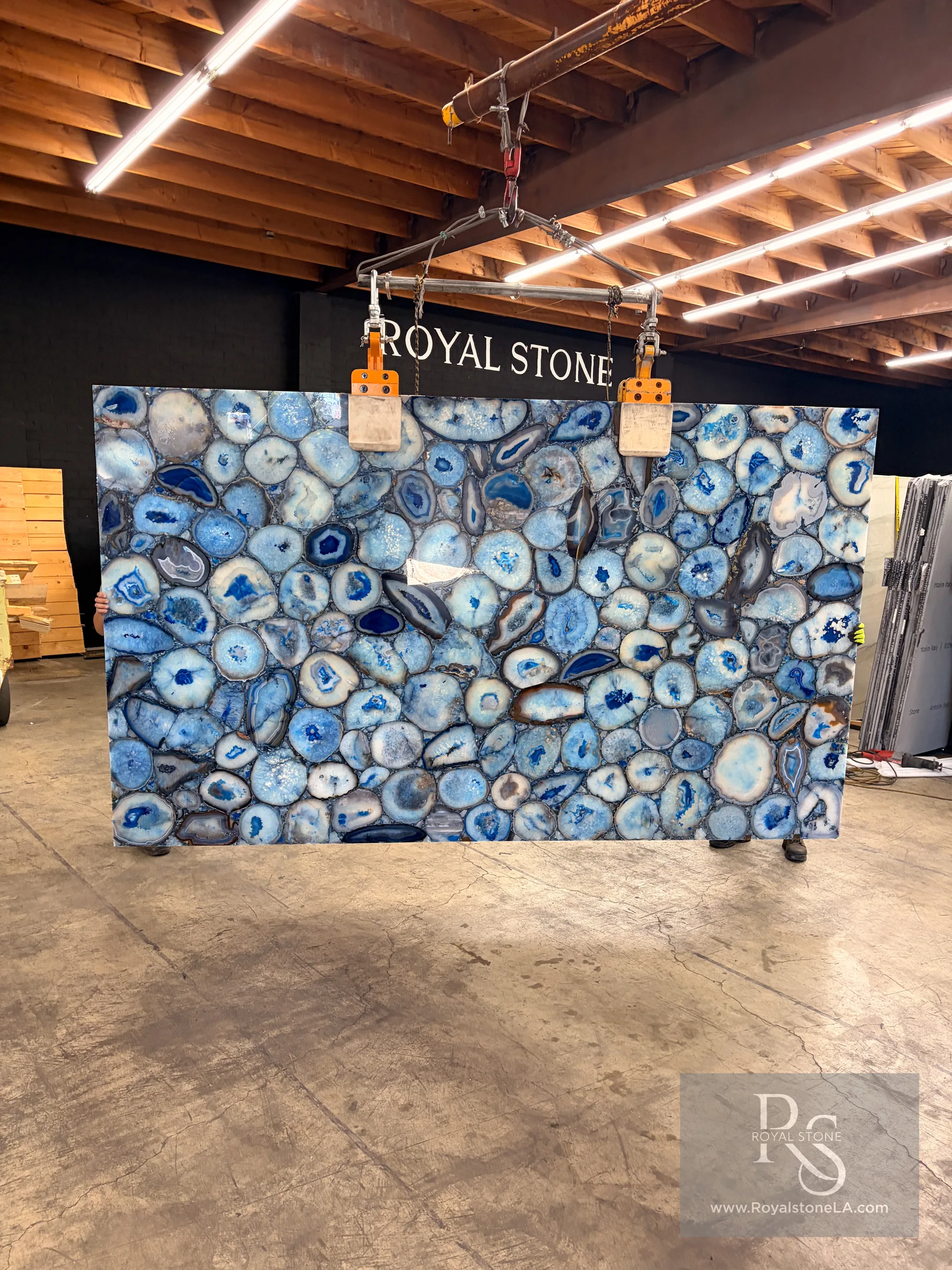 2cm Antolini Agatona Blue semiprecious stone slab, Hamsa Blue polished, lot X250085, 76 by 128 inches, natural blue agate slices at the Royal Stone Los Angeles warehouse