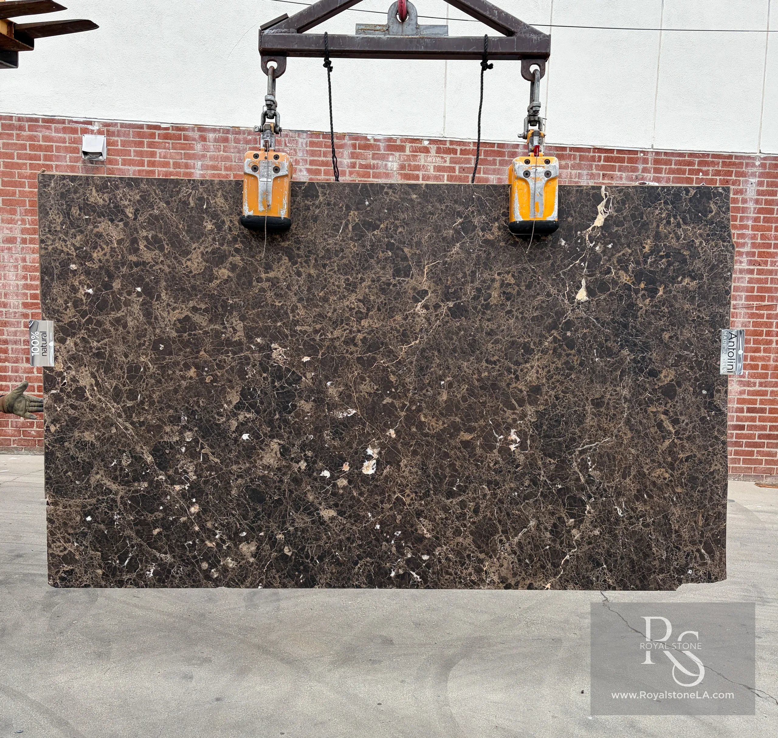 2cm Antolini Brown Marble Emperador Dark YG820 slab with warm espresso tones, bronze veining, and honed finish