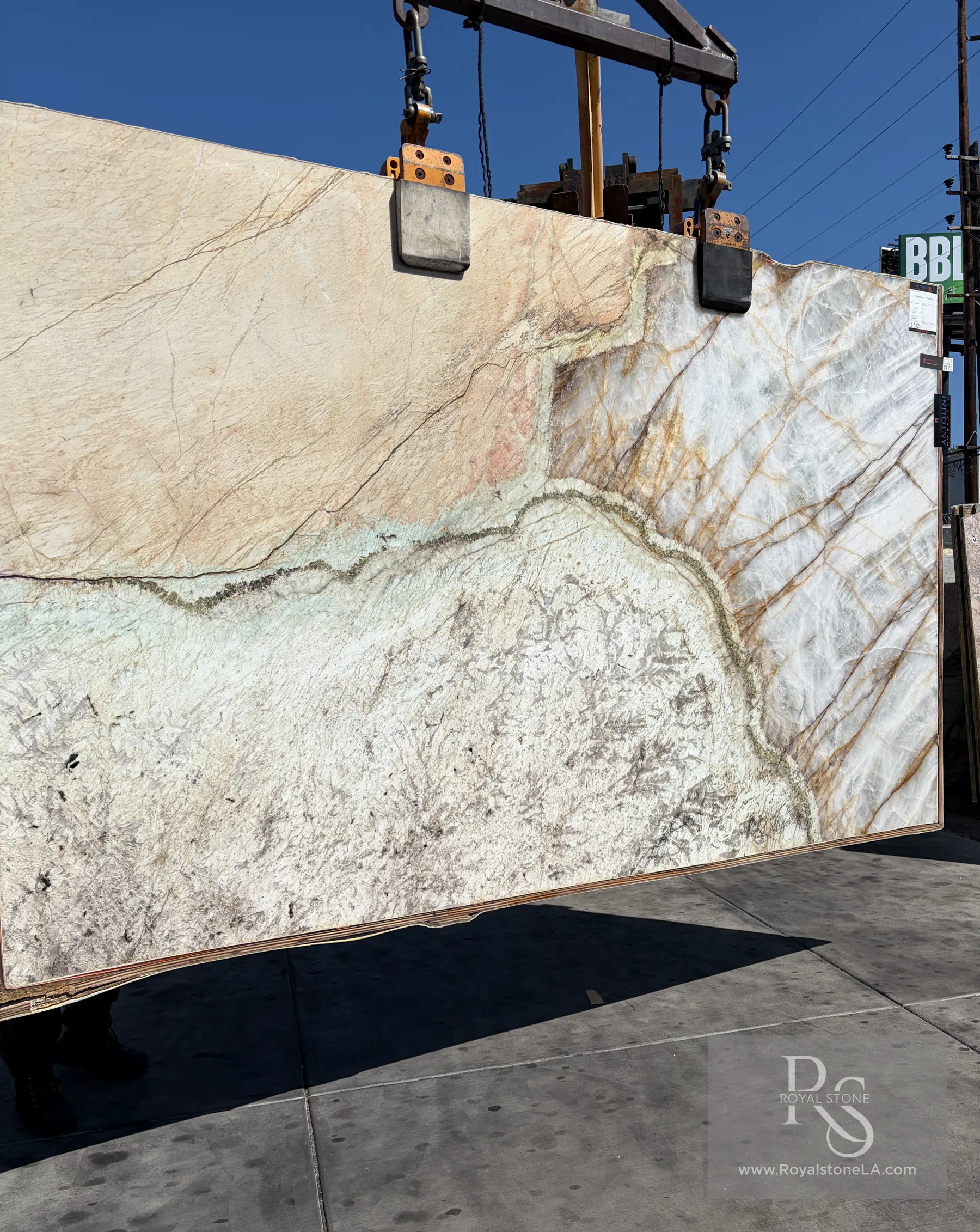Full close yard view of Patagonia Vitrum Select ZZ458 polished quartzite slab at Royal Stone Los Angeles