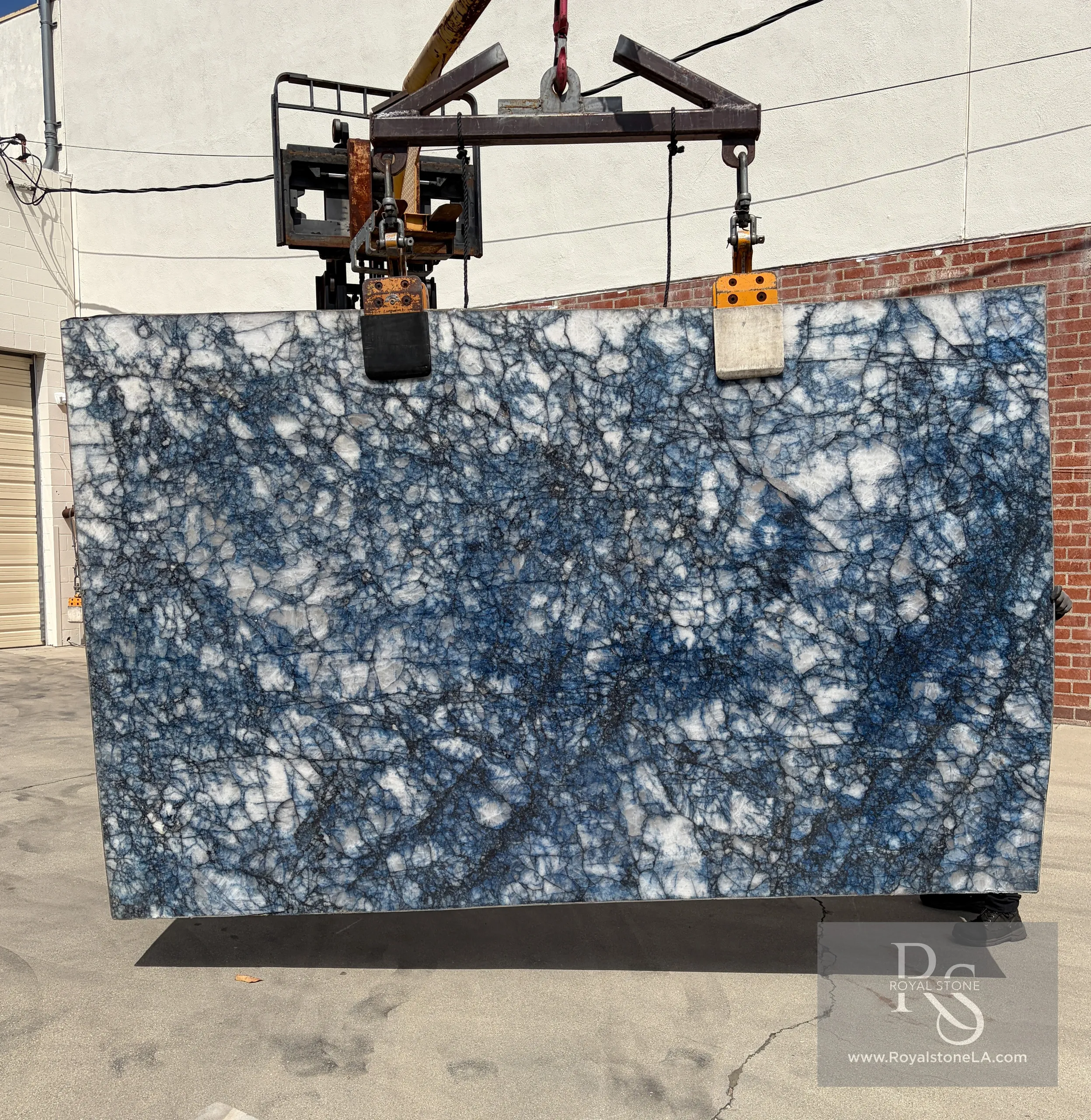 Cristallo Cobalt slab