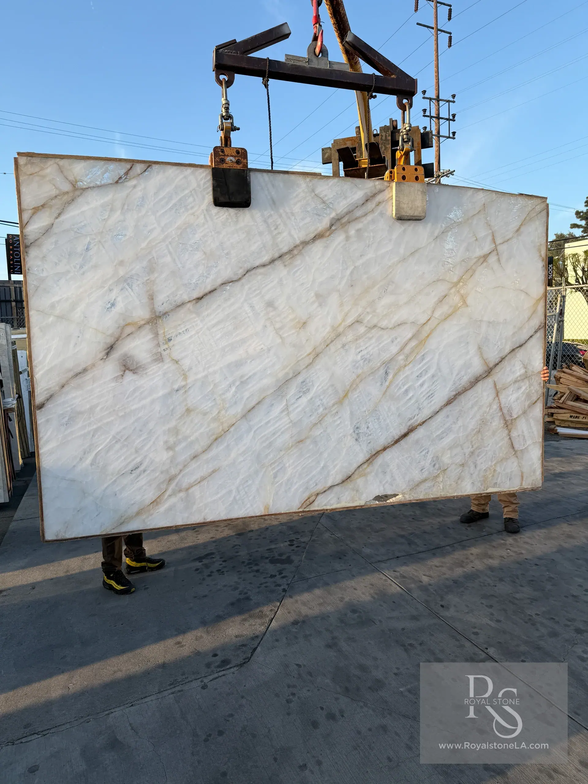 Cristallo Vitrum Dual quartzite slab with translucent crystalline veining at Royal Stone Los Angeles